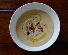 Creamy Cauliflower Soup with White Truffle Oil & Crispy Bacon